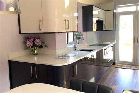 The benefits of refacing kitchen cabinets versus replacing are a big savings in cost and less downtime to have your kitchen redone. An Innova Altino Graphite High Gloss Kitchen | Real kitchen, Kitchen, High gloss kitchen