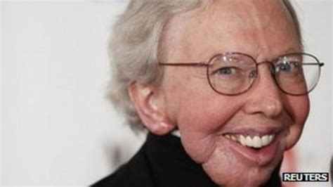 Film Critic Roger Ebert Dies At 70 Of Cancer Bbc News