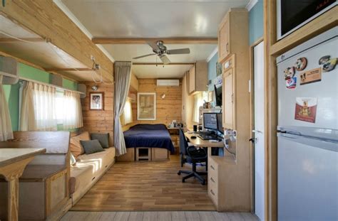 Amazing Tiny House On Wheels Truck Converted Into Gorgeous Solar