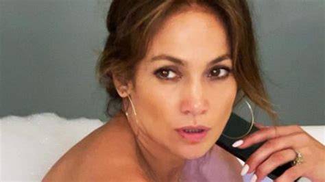 After Ranveer Singh Jennifer Lopez Shares A Glimpse Of Her Nude