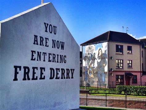 Derry Murals The Troubles Of Northern Ireland Travel Addicts