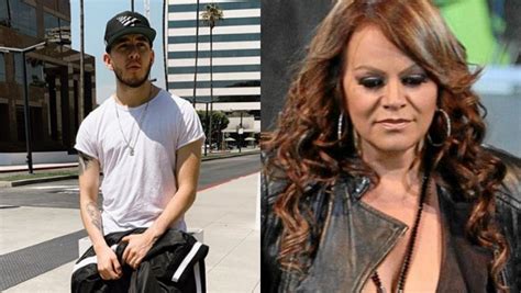 tras rompimiento hijo de jenni rivera renuncia a ser gay erizos