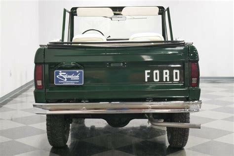 Vintage Suv Early Classic Bronco Four By Four 4x4 Classic Ford Bronco