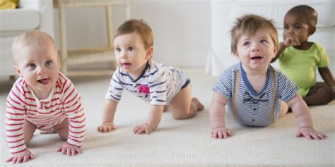 When Do Babies Crawl Pediatricians Answer All Your Baby Crawling Questions