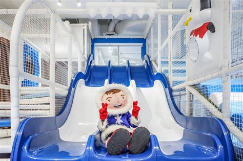 A new shopping mall have 2.2 million sq ft floor area, 350 shops and 7200 car parks. Exciting Snow World Concept Indoor Playland at IOI City ...