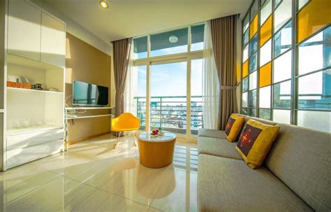 Century bay private residences apartment is situated in penang, about 1.9 km from queensbay mall, and features a lending library and a bar. Cheap homestay in District 1 of Ho Chi Minh City ...