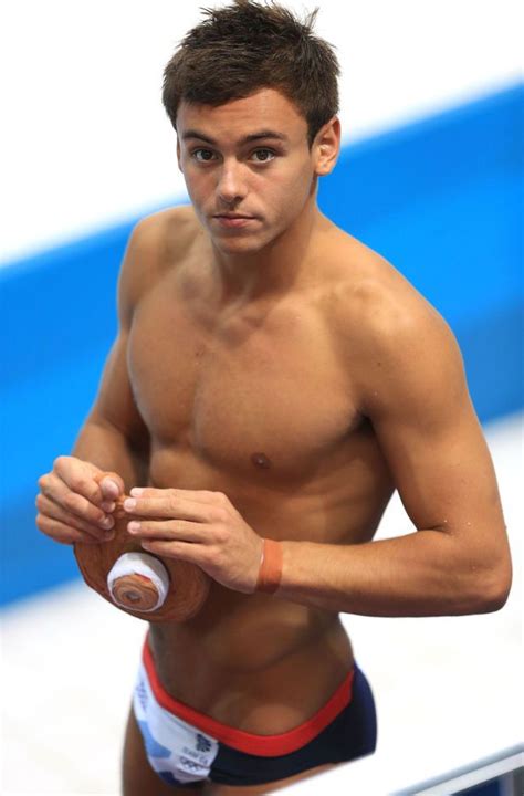 what a cutie tom daly you make speedos look good eyecandy tom daley tom daley diving
