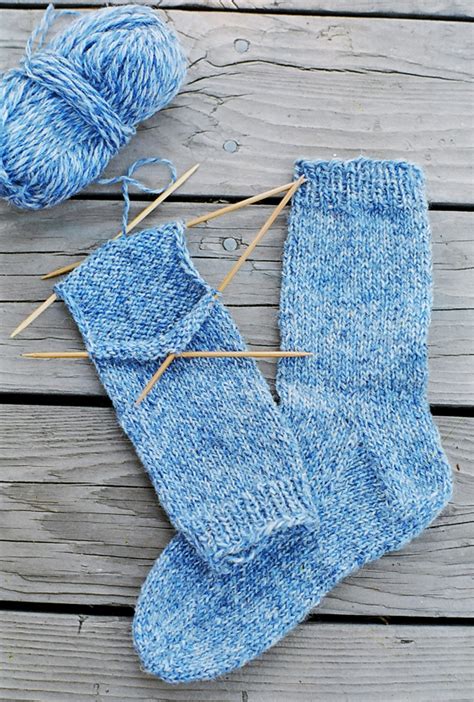 9728 Beginner Socks Knitting Pure And Simple