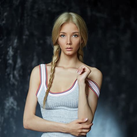 2K Model Blonde Photography Dmitriy Lobanov Women Looking At