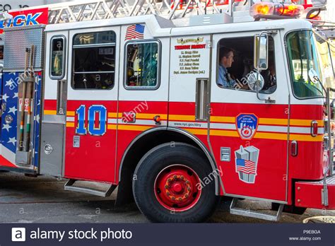 Sinvergüenza pero honrado película completa repeli. Fdny Fire Truck Model / Fire Department Of New York Fdny ...