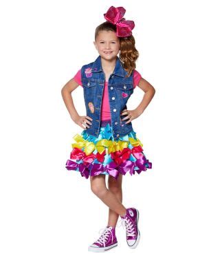 How to Throw a JoJo Siwa Birthday Party - Spirit Halloween Blog