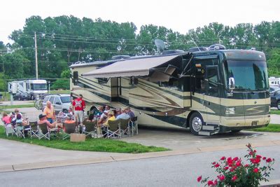 The area is scenic and, being just down the street from butler lakes, offers great options for enjoying the outdoors. Top 10 St. Louis Gateway Arch Campground & RV Parks