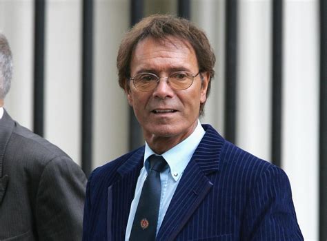 sir cliff richard south yorkshire police was ‘strong armed by bbc over sexual offence probe