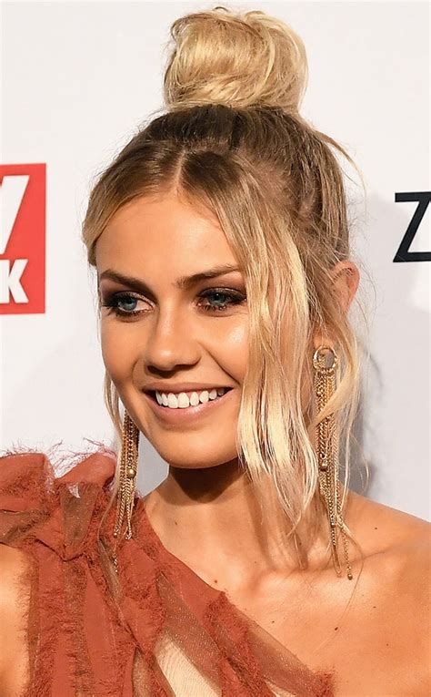 Elyse Knowles From Best Beauty Looks At The 2018 Logies E News Australia