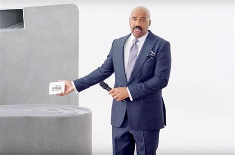 Steve Harvey Apologizes For Miss Universe Mishap Again In T Mobile Super Bowl Ad Watch