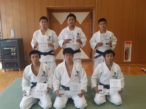Jun 09, 2021 · 名取キャンパス柔道部：宮城県高校総体，個人戦で3名が入賞 令和3年6月5日（土）〜6月7日（月），石巻市総合体育館（宮城県石巻市）で第70回宮城県高等学校総合体育大会柔道競技大会が開催され，本校柔道部の学生が，団体戦，個人戦に出場しました。 【柔道部】団体戦・個人戦で全国大会へ出場決定 | 東日大 ...