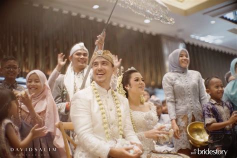 Eksklusif Pernikahan Raisa Dan Hamish Album Foto Seremoni Akad Nikah