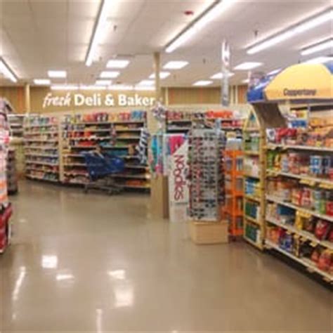 Their weekly ad is very popular, and because of that, the chain's specials are the american grocery store chain was founded in 1972 by wilson smith, ralph ketner, and brown ketner in salisbury, north carolina, as food town. Food Lion Inc Store 937 - 34 Reviews - Grocery - 805 Ocean ...