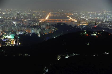 Seoul At Night 4 Seoul Pictures Korea South In Global Geography