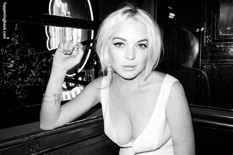 Lindsay Lohan Nude The Fappening Photo Fappeningbook