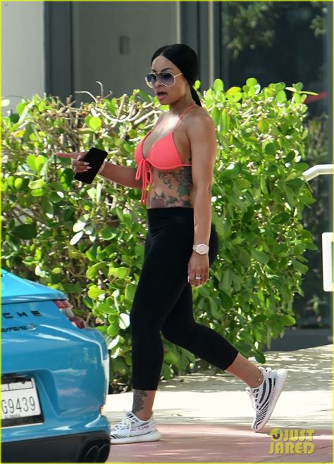 Photo Blac Chyna Shows Off Her Bikini Body In Miami10 Photo 3894483