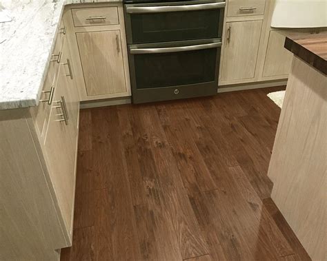 Parquet floors have a very different look from typical hardwoods. Random, Mixed Width Plank Engineered Wood Floors - USA Made