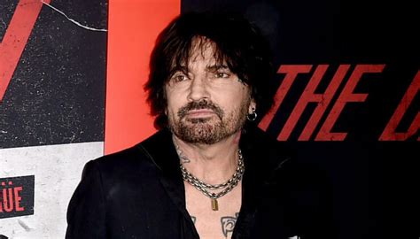 During the 80s, tommy lee created a stir among the fans by performing many gimmicks during motley crue's live concerts like using a revolving drum kit, having his drum kit float above his fans during which he continued playing them, etc. Tommy Lee Emphasizes "Terrible Human Cost" Of Mötley Crüe's '80s Lifestyle | iHeartRadio
