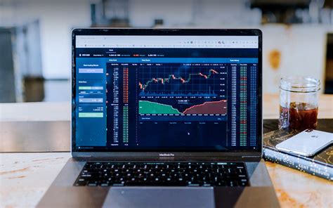 Forex traders have different levels of success, but on average they get around 10% of returns per month. An In-Depth Comparison of Forex and Crypto Trading ...