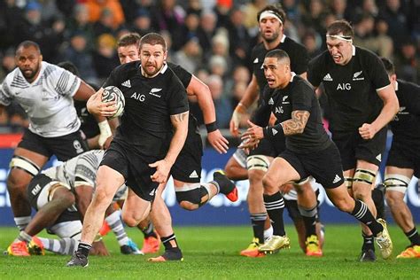 Rugby La Nouvelle Zélande Enchaîne Et Balaye Les Fidji