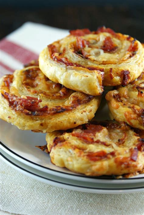 We are considering serving heavy appetizers instead of dinner at our wedding. Pizza Pinwheels | Secret Recipe Club | Pizza pinwheels ...