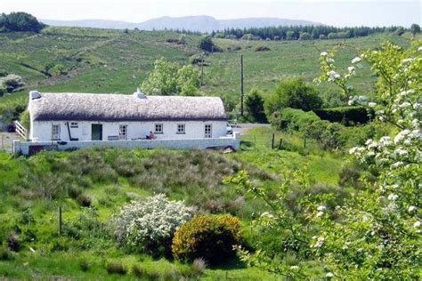 Bridge Cottage Dunkineely Self Catering Cottage In Donegal Ireland