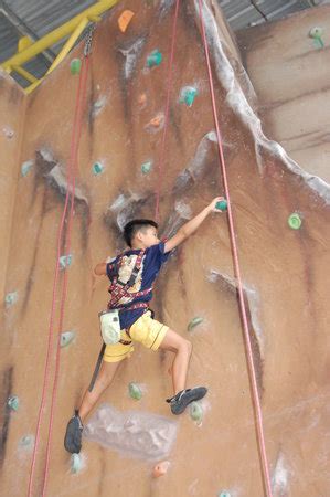 Bouldering, instruction, youth camps, parties, and more! Sabah Indoor Climbing Centre (Kota Kinabalu) - 2019 All ...
