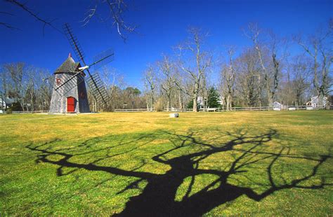 Eastham Windmill Park In Massachusetts Is The Perfect Picnic