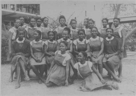Awesome Pictures Of The Then Kings And Queens College At Lagos1909