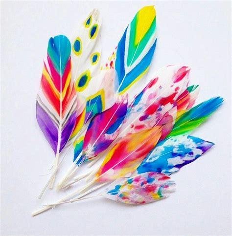 Pin By Andie Kemper On Color Feathered Things Feather Painting