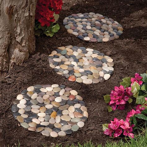 Round River Stone Stepping Stones Set Of 6 Bits And Pieces