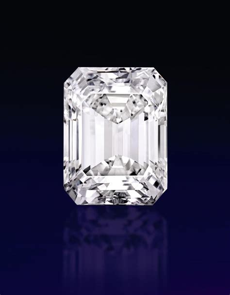 The Ultimate Emerald Cut Diamond Sells For 221 Million To Ensure