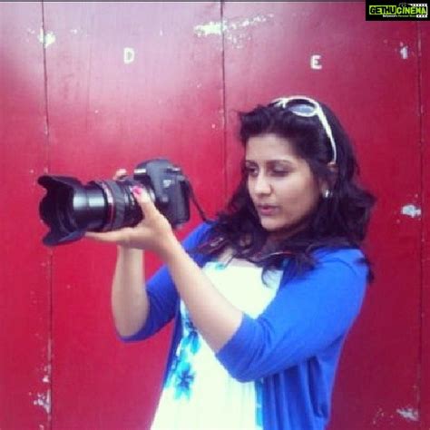 Sarayu Mohan Instagram Gethu Cinema
