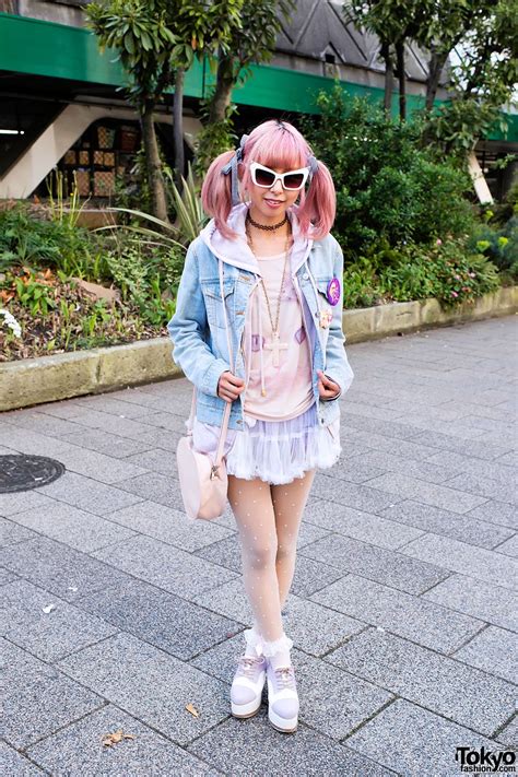 Pink Hair Tulle Skirt Heart Bag And Esperanza Platforms In Shibuya Tokyo Fashion Harajuku