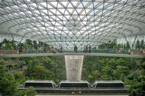 Aeroporto Jewel Changi Ingresso Para A Canopy Bridge Getyourguide