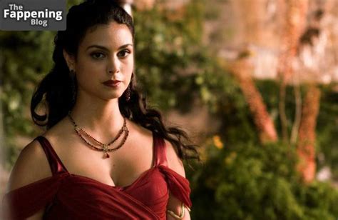 Morena Baccarin Sexy Photos Thefappening News