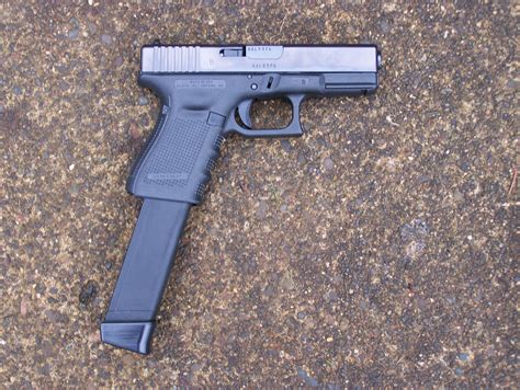 Glock 19 Gen 4 9mm Pistol Review