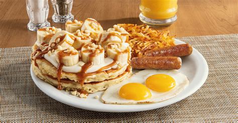 From Pancakes To Pandemonium Dennys Milwaukees Service Rated Tragically