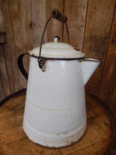 Large Old Vintage Enamelware Campfire Coffee Pot ~ Primitive Cowboy