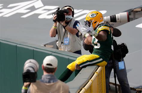 Best Photos From Packers Win Over Lions At Lambeau Field