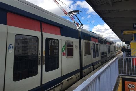 Grève Sncf à Paris Trafic Perturbé Sur Les Rer B D Et E Les