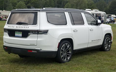 Jeep Grand Wagoneer Towing Capacity By Year 2022 2023