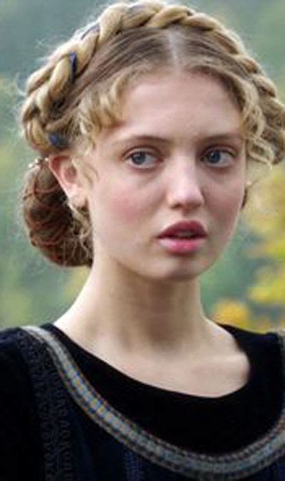 Amelia Clarkson Actress