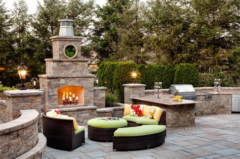 Gallery featuring images of kitchens with black appliances. 10 Gorgeous Backyard Kitchen Designs | DIY Network Blog ...