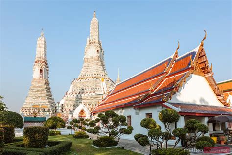 Wat Arun Temple Of Dawn Bangkok Thailand Royalty